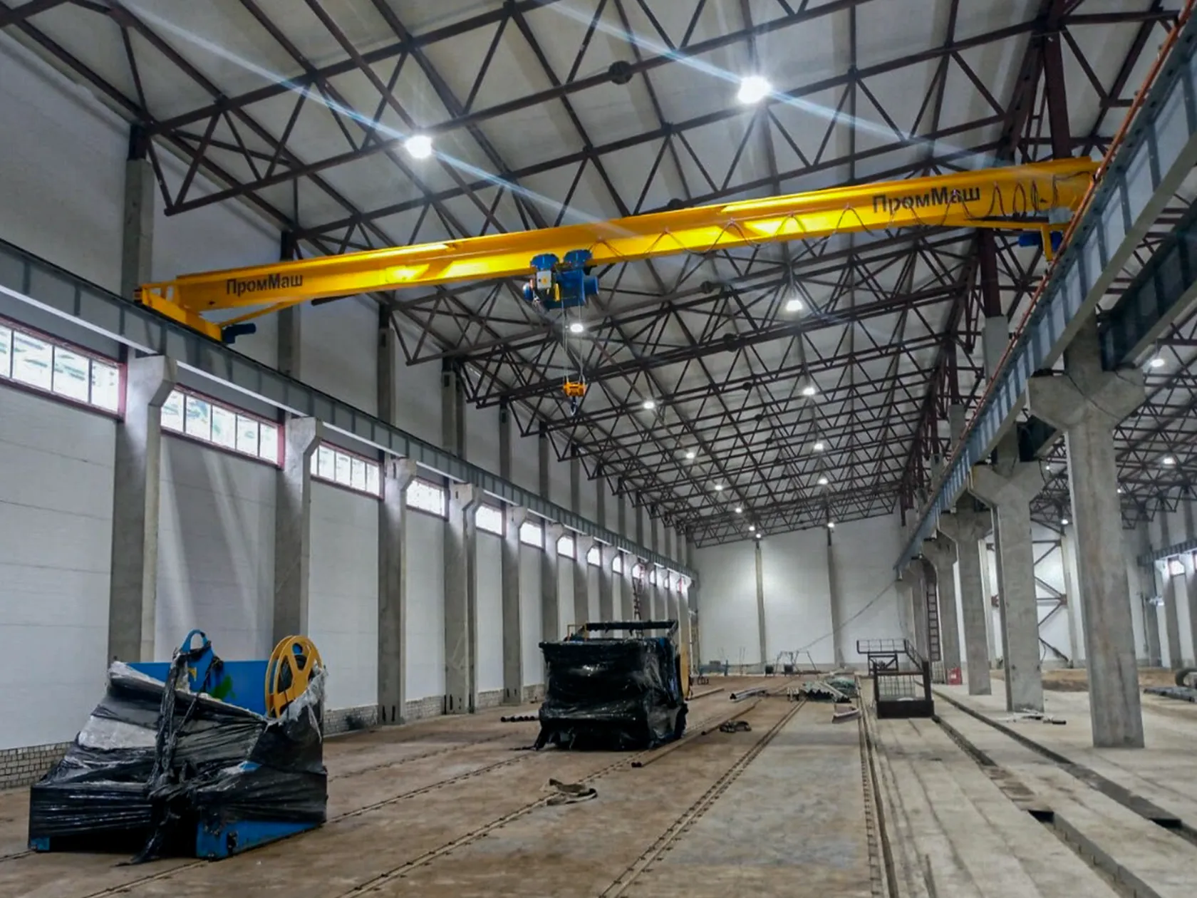 Опорный электрический однобалочный