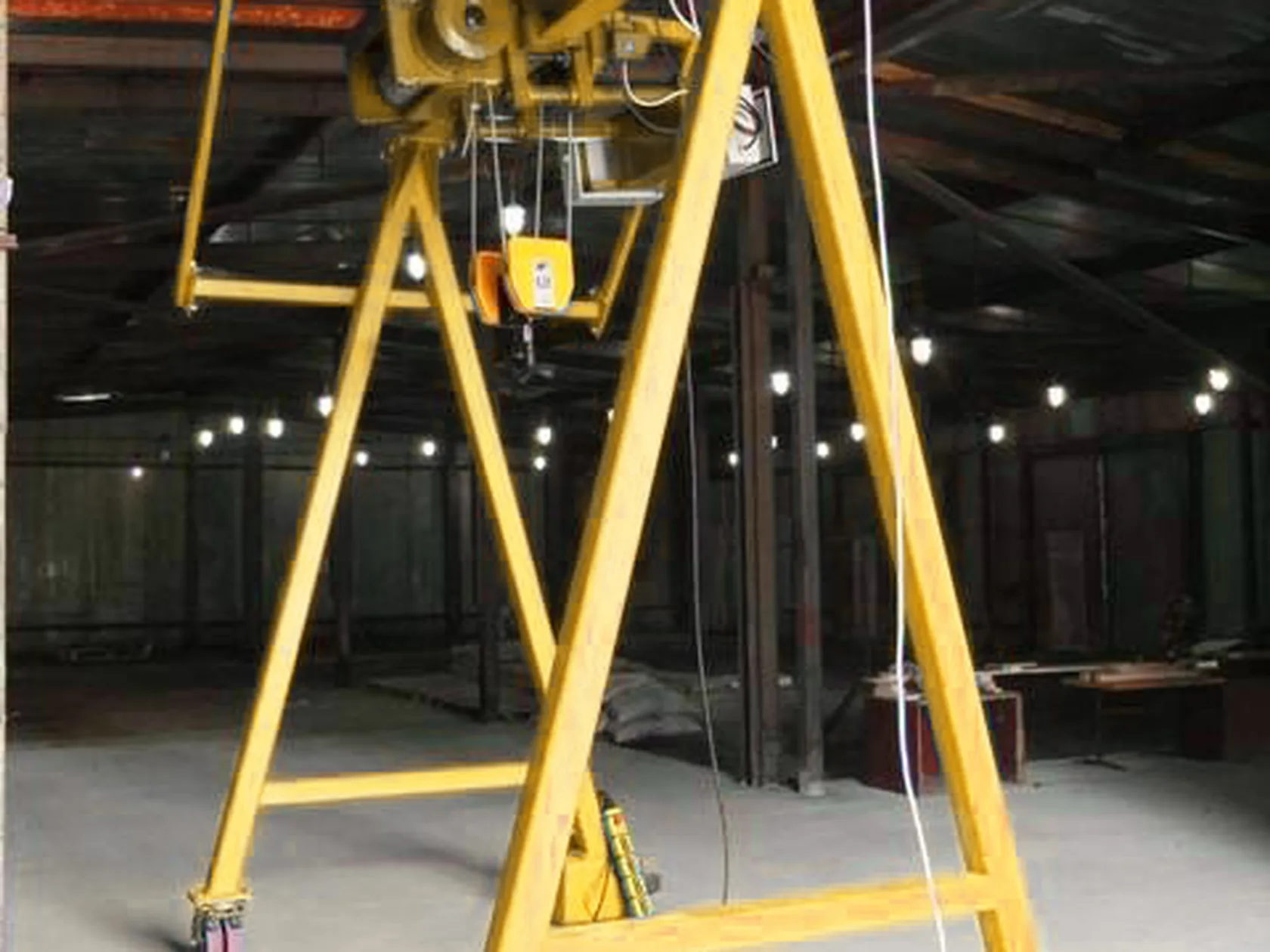 Козловой электрический 